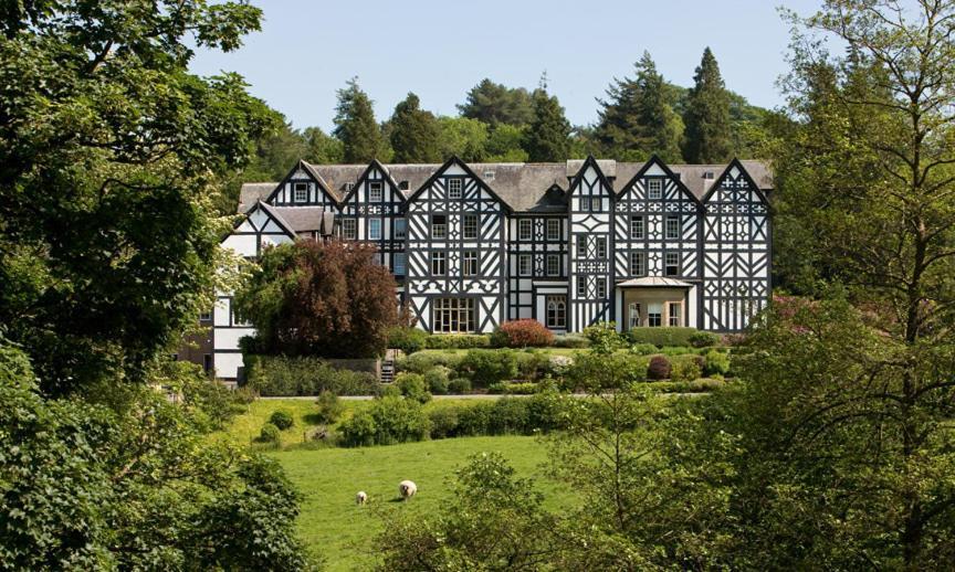 Gregynog Hall Tregynon Exterior foto